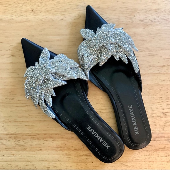 Beautiful Jewelled Slides - Picture 1 of 5